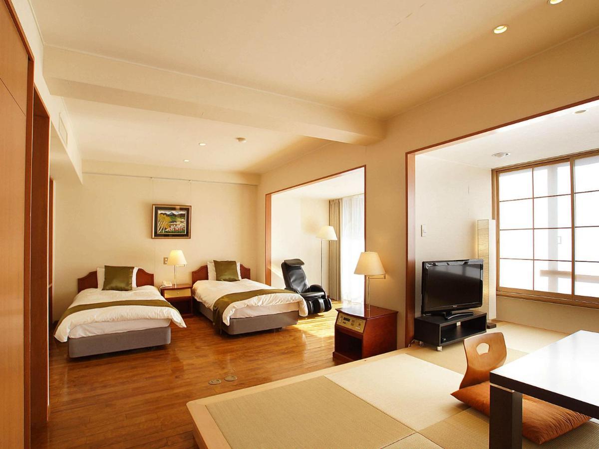 Atami Onsen Hotel Yume Iroha מראה חיצוני תמונה